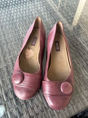 ECCO Women's Leather Low Heel Ballet Flats